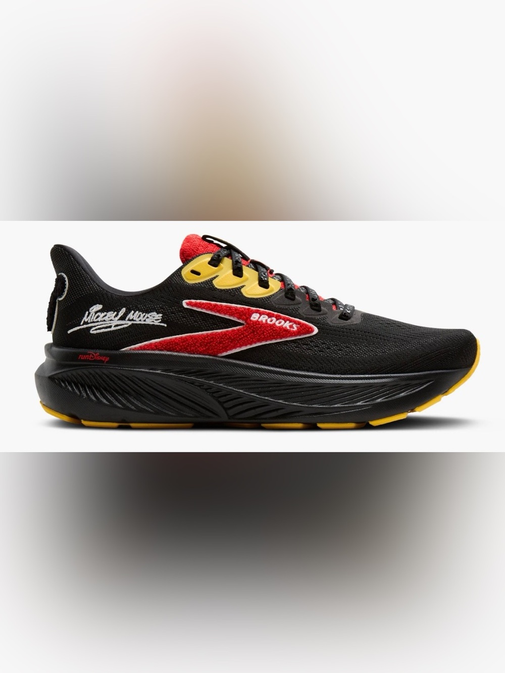 Brooks RunDisney X Ghost 17 Mickey Mouse Sneaker Women’s Size 7.5